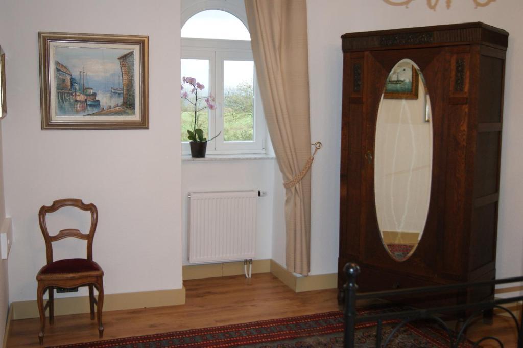 Chateau Neufays Theux Room photo